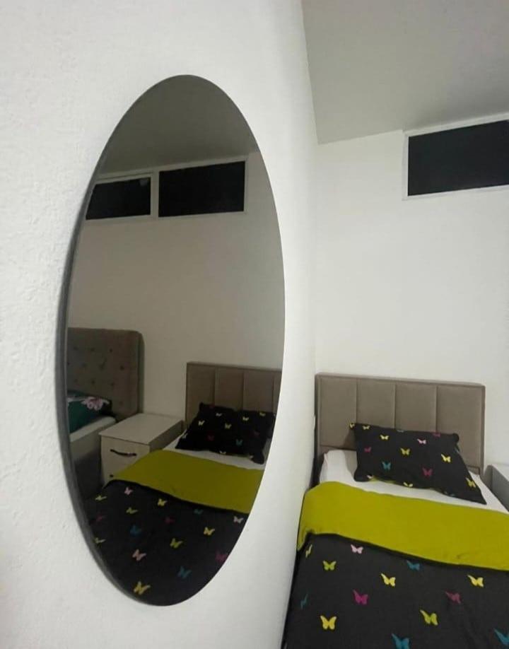 Appartement Parid 2 *